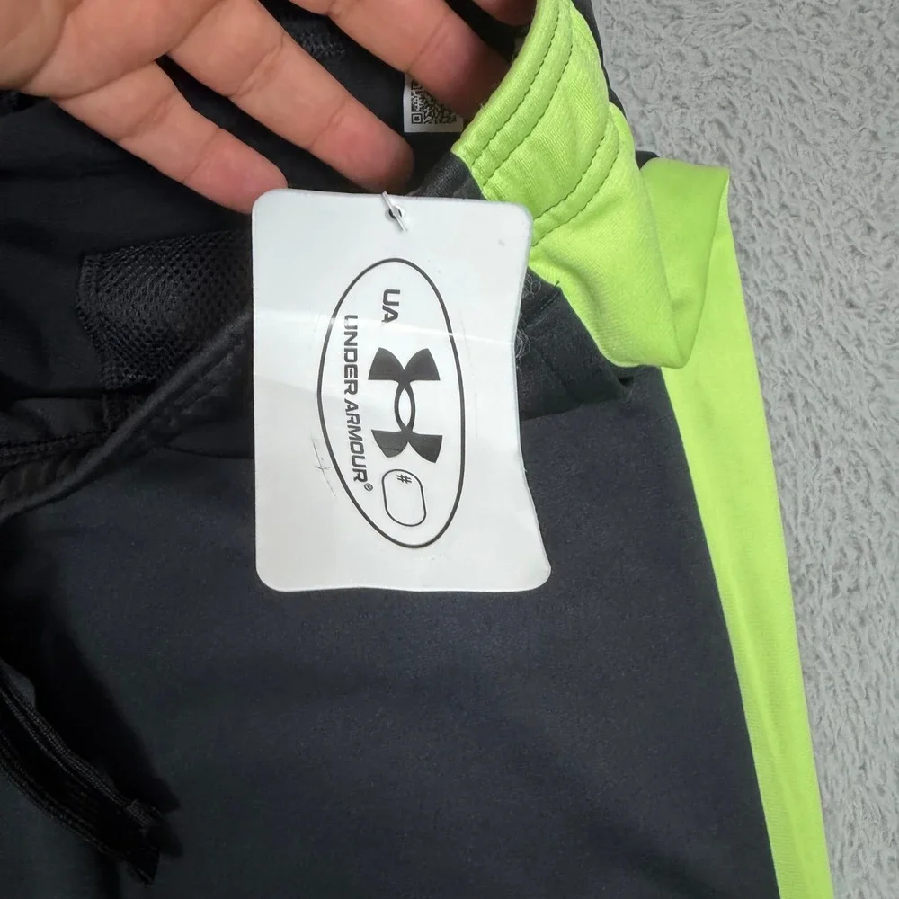 Under Armour Boys YXL Black‎ Neon Yellow Stripe Loose Fit Athletic Track Pants